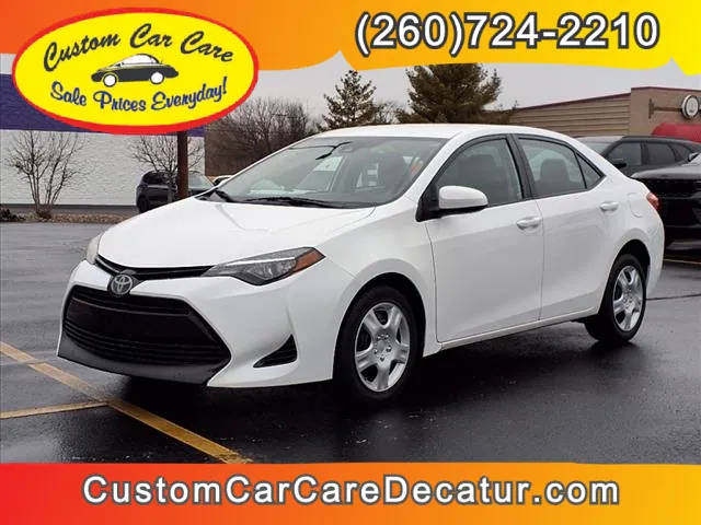2017 Toyota Corolla LE FWD photo