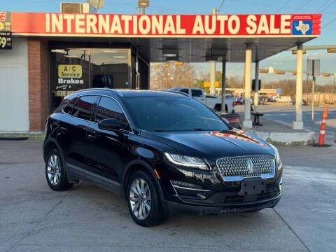 2019 Lincoln MKC Select FWD photo