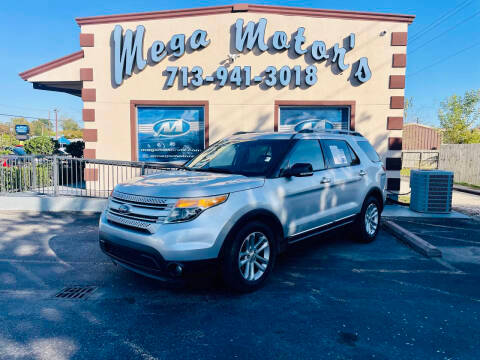 2015 Ford Explorer XLT FWD photo