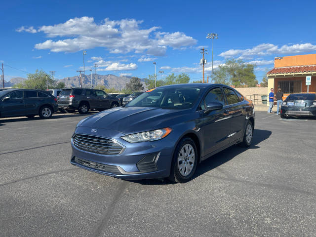 2019 Ford Fusion S FWD photo