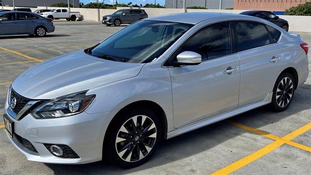 2019 Nissan Sentra SR FWD photo
