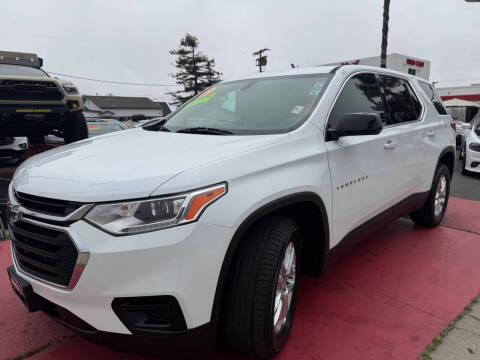 2019 Chevrolet Traverse LS FWD photo
