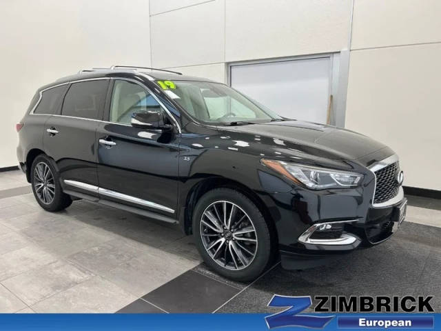 2019 Infiniti QX60 LUXE AWD photo