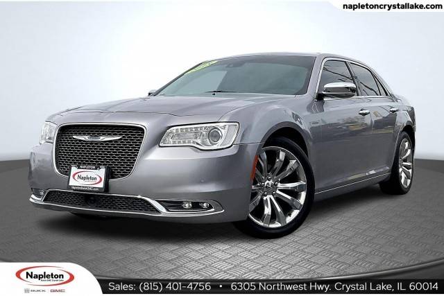 2018 Chrysler 300 Limited RWD photo