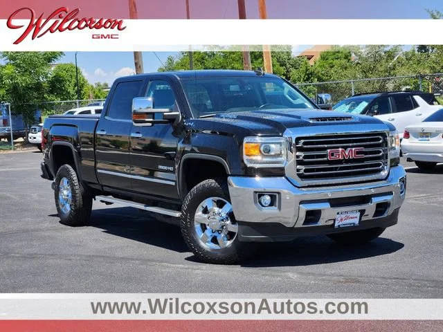 2018 GMC Sierra 2500HD SLT 4WD photo