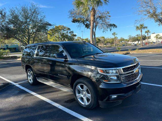 2015 Chevrolet Suburban LT RWD photo