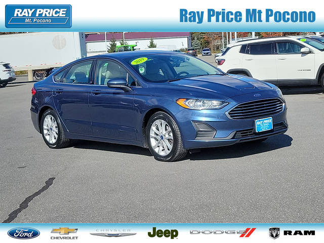 2019 Ford Fusion SE FWD photo