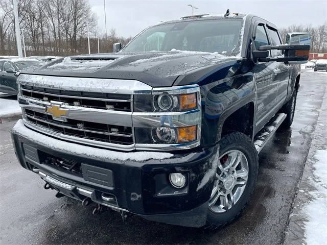 2019 Chevrolet Silverado 2500HD High Country 4WD photo