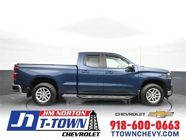 2019 Chevrolet Silverado 1500 LT 4WD photo