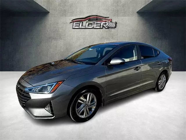 2019 Hyundai Elantra SEL FWD photo