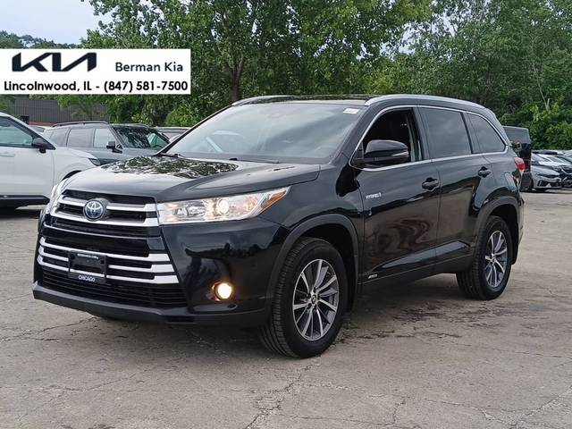 2019 Toyota Highlander Hybrid XLE AWD photo