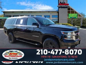 2019 Chevrolet Suburban LT 4WD photo