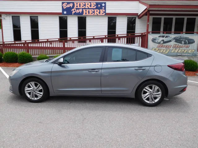2019 Hyundai Elantra SEL FWD photo