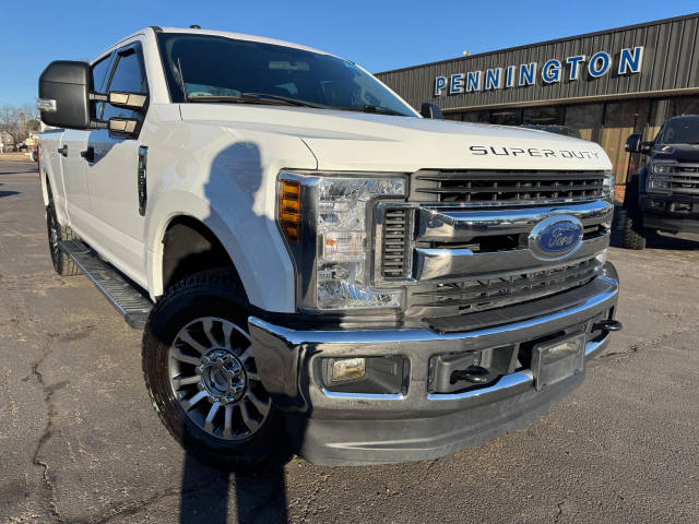 2019 Ford F-250 Super Duty XLT 4WD photo