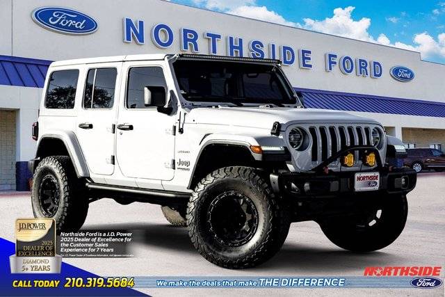 2019 Jeep Wrangler Unlimited Sahara 4WD photo