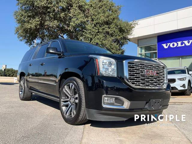 2019 GMC Yukon XL Denali RWD photo