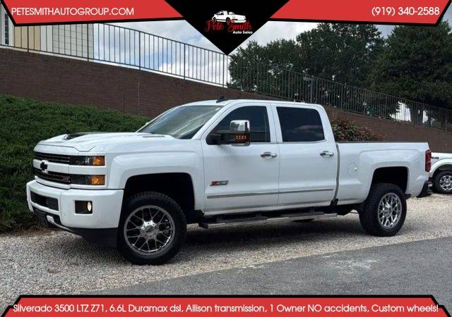 2019 Chevrolet Silverado 3500HD LTZ 4WD photo