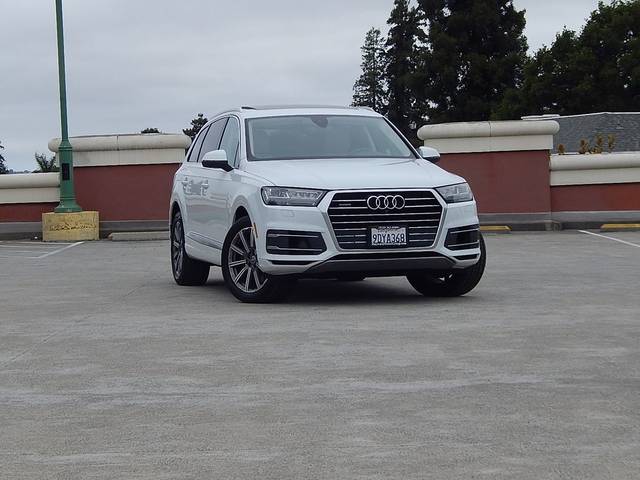 2019 Audi Q7 Premium Plus AWD photo