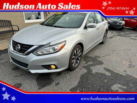 2017 Nissan Altima 2.5 SV FWD photo