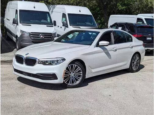 2019 BMW 5 Series 540i RWD photo