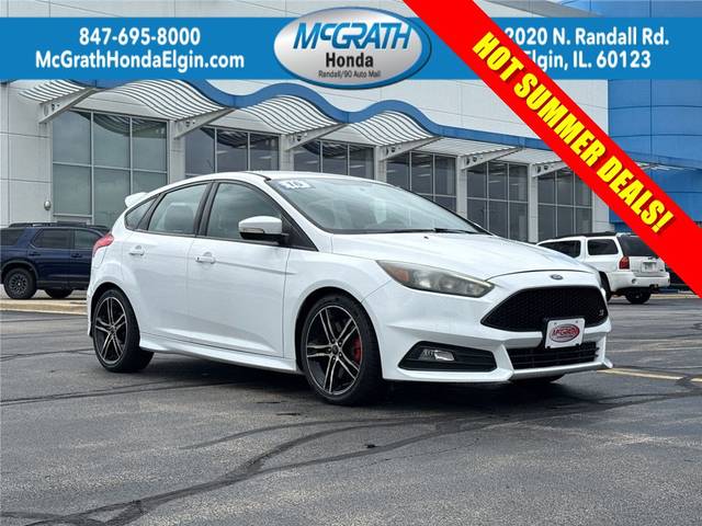 2016 Ford Focus ST FWD photo