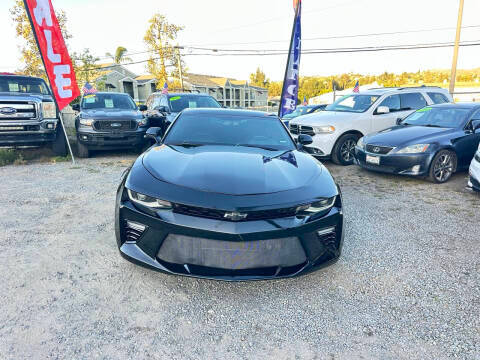 2018 Chevrolet Camaro 1LT RWD photo