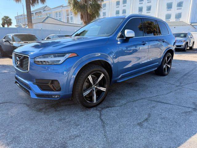 2017 Volvo XC90 R-Design AWD photo