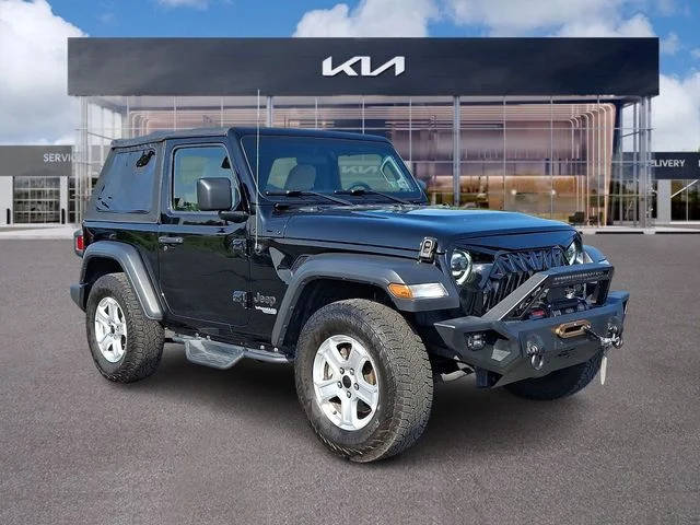 2019 Jeep Wrangler Sport S 4WD photo