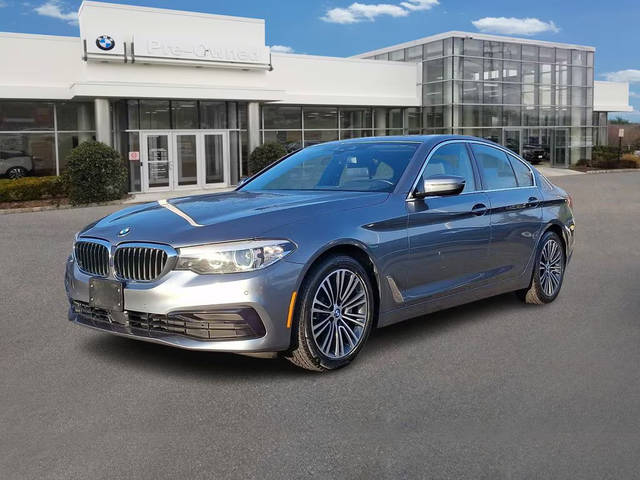 2019 BMW 5 Series 530i xDrive AWD photo