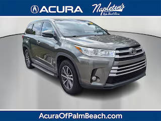 2019 Toyota Highlander XLE FWD photo