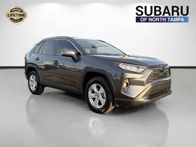 2019 Toyota RAV4 XLE FWD photo