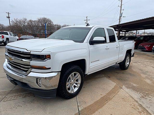 2019 Chevrolet Silverado 1500 LT 4WD photo