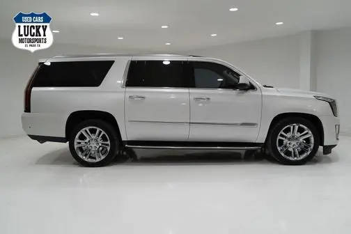 2019 Cadillac Escalade ESV Luxury 4WD photo