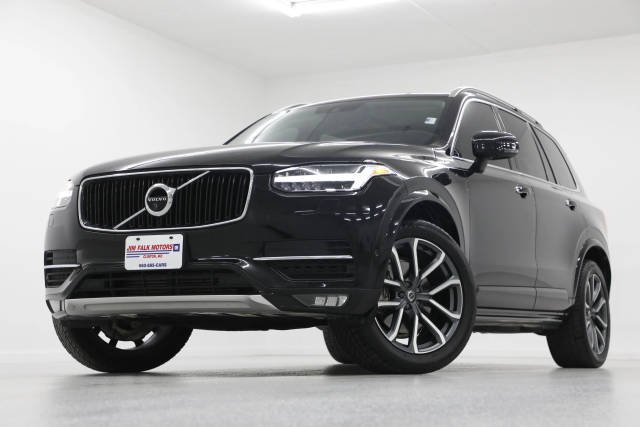 2019 Volvo XC90 Momentum AWD photo