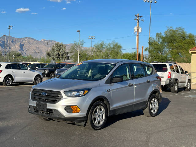 2019 Ford Escape S FWD photo