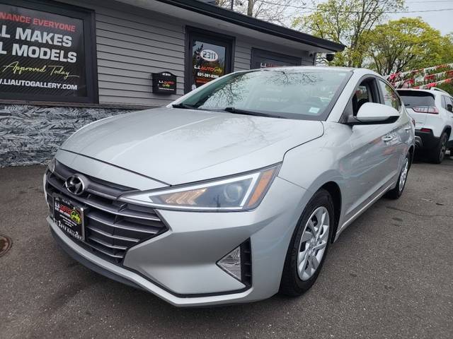 2019 Hyundai Elantra SE FWD photo