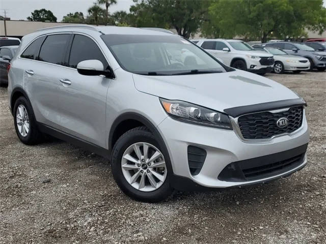 2019 Kia Sorento LX FWD photo