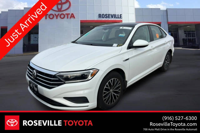 2019 Volkswagen Jetta SEL FWD photo