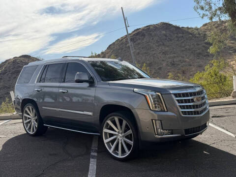 2019 Cadillac Escalade Luxury 4WD photo