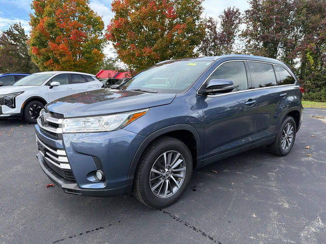 2019 Toyota Highlander XLE FWD photo