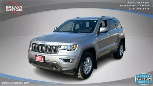 2019 Jeep Grand Cherokee Laredo E 4WD photo