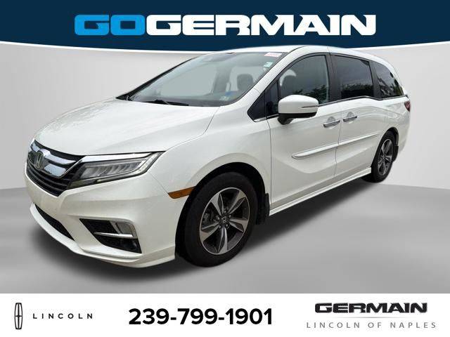 2019 Honda Odyssey Touring FWD photo