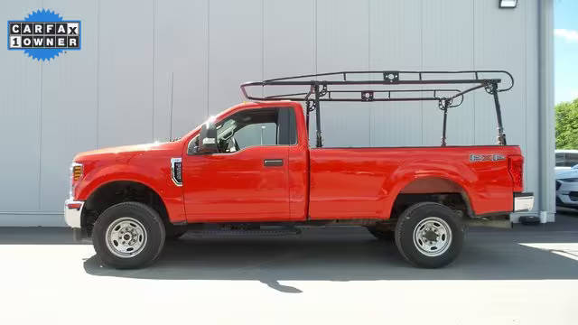 2019 Ford F-250 Super Duty XL 4WD photo