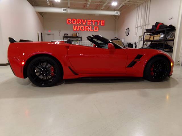 2019 Chevrolet Corvette Grand Sport 3LT RWD photo