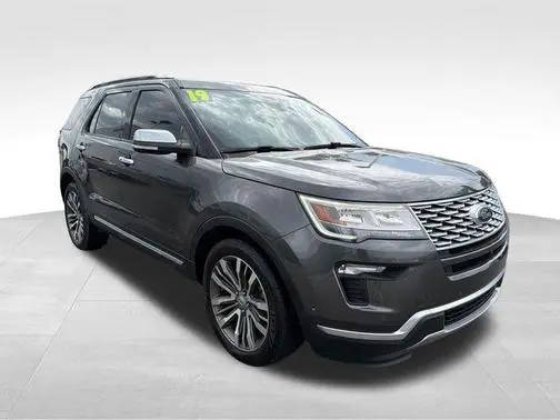 2019 Ford Explorer Platinum 4WD photo