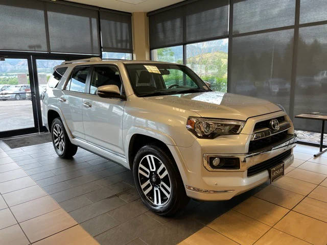 2019 Toyota 4Runner Limited 4WD photo