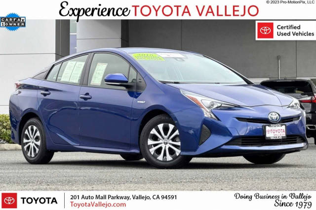 2018 Toyota Prius One FWD photo