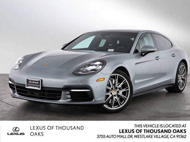 2019 Porsche Panamera 4 AWD photo