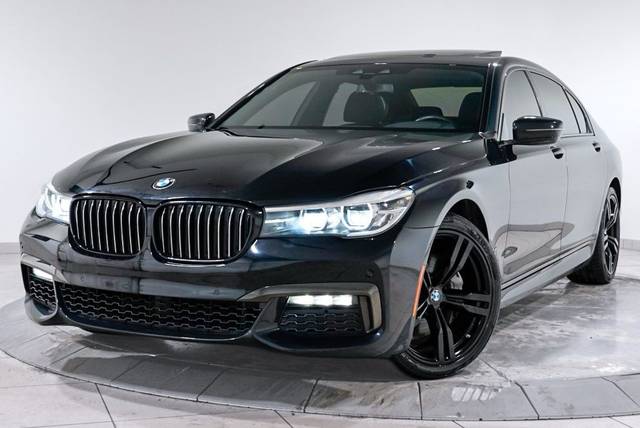 2019 BMW 7 Series 740i RWD photo