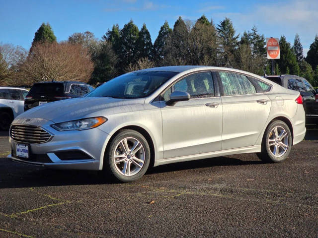 2018 Ford Fusion SE FWD photo